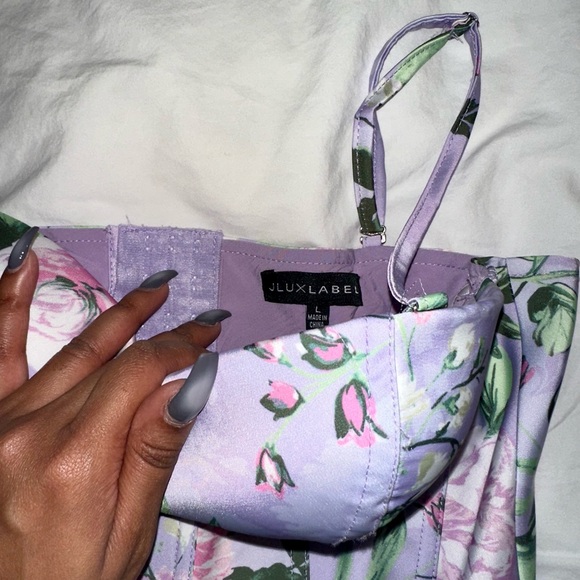 JLUXLABEL lilac floral Ivana bustier top (Large) & Emielle Satin Skirt (XL) - Picture 4 of 6